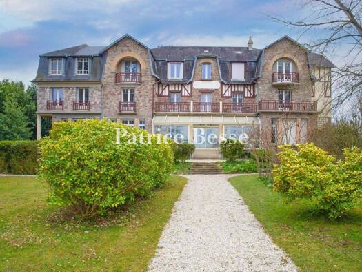 Villa zum Kauf 750.000 € 20 Zimmer 900 m² 4.561 m² Grundstück Bagnoles-de-l'Orne 61140