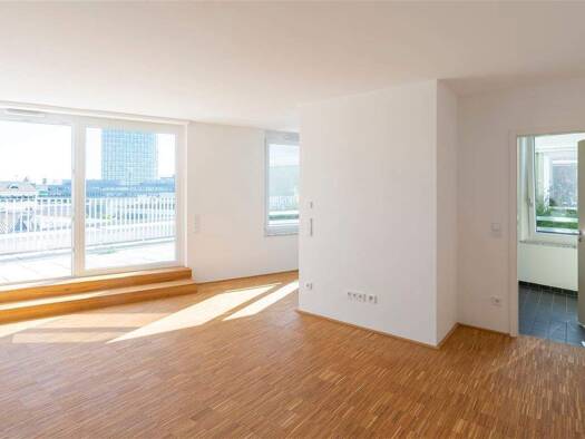 Wohnung zur Miete 1.791 € 2 Zimmer 66,2 m² 5. Geschoss frei ab sofort Sendling-Westpark München 80686