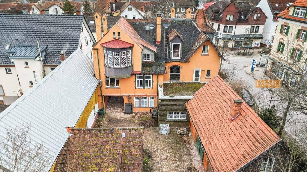 Villa zum Kauf 750.000 € 16 Zimmer 472 m² 1.487 m² Grundstück Königsfeld Königsfeld im Schwarzwald 78126