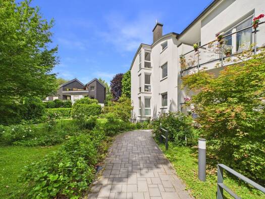 Wohnung zum Kauf 349.000 € 2 Zimmer 61,5 m² Bad Homburg Bad Homburg vor der Höhe 61348