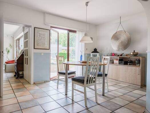 Bungalow zum Kauf 450.000 € 6 Zimmer 120 m² 371 m² Grundstück Unterrath Stadtbezirk 6 40472