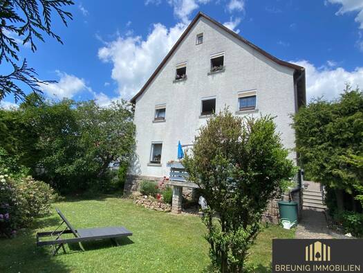 Haus zum Kauf provisionsfrei 329.000 € 8 Zimmer 240 m² 953 m² Grundstück frei ab sofort Brendlorenzen Bad Neustadt an der Saale 97616