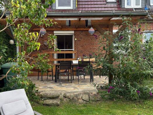 Reihenmittelhaus zum Kauf 379.000 € 4 Zimmer 87 m² 339 m² Grundstück Geesthacht 21502