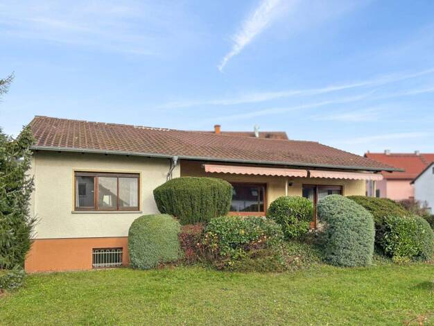 Bungalow zum Kauf 445.000 € 4 Zimmer 117 m² 940 m² Grundstück Nieder-Wöllstadt Wöllstadt 61206