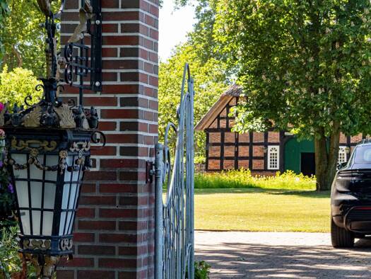 Bauernhaus zum Kauf 6 Zimmer 330 m² 57.911 m² Grundstück Plönjeshausen Bremervörde 27432