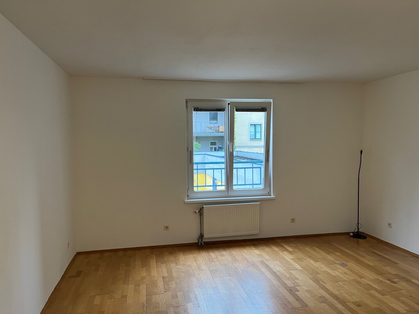 Wohnung zur Miete 354 € 1 Zimmer 27,7 m²<br/>Wohnfläche 2.<br/>Geschoss Wien 1140