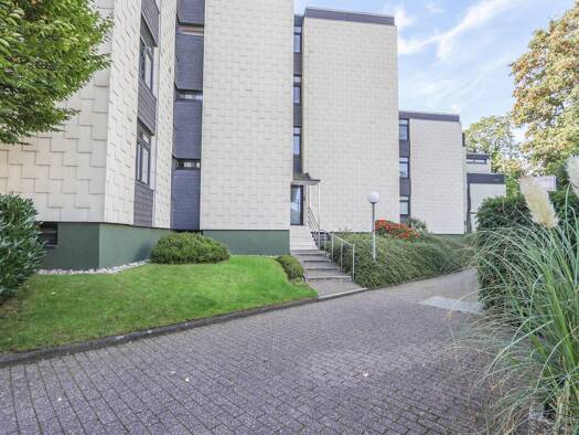 Wohnung zum Kauf 225.000 € 3 Zimmer 95 m² 2. Geschoss Kleinenbroich Korschenbroich 41352