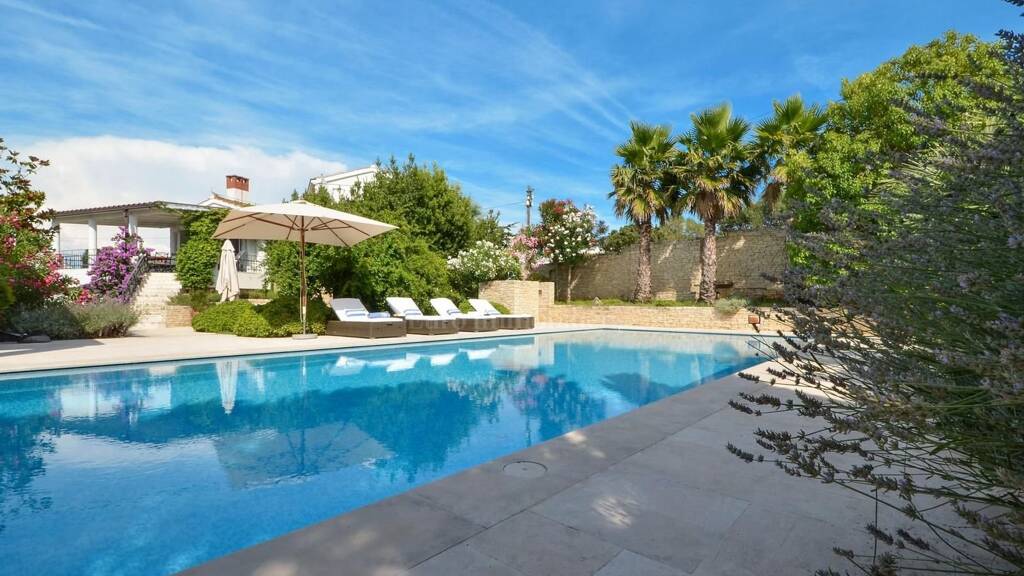 Haus zum Kauf 999.000 € 7 Zimmer 365 m² 1.267 m² Grundstück Murter