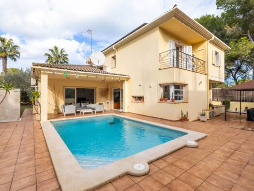 Villa zum Kauf 1.600.000 € 4 Zimmer 221 m² 562 m² Grundstück Santa Margalida 07450