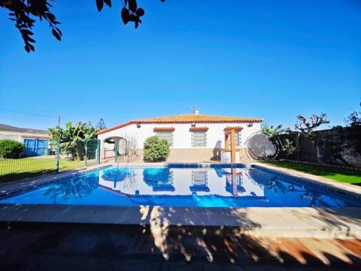 Chalet zum Kauf 395.000 € 3 Zimmer 113 m² 607 m² Grundstück ESPAÑA 1.3.5 La Línea de la Concepción 11315