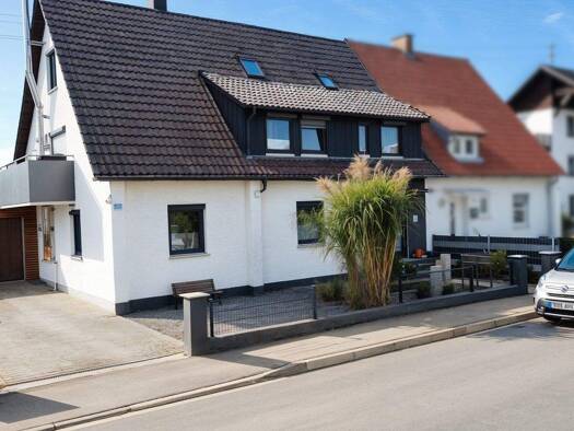 Mehrfamilienhaus zum Kauf als Kapitalanlage geeignet 595.000 € 11 Zimmer 208 m² 602 m² Grundstück Ay Senden 89250