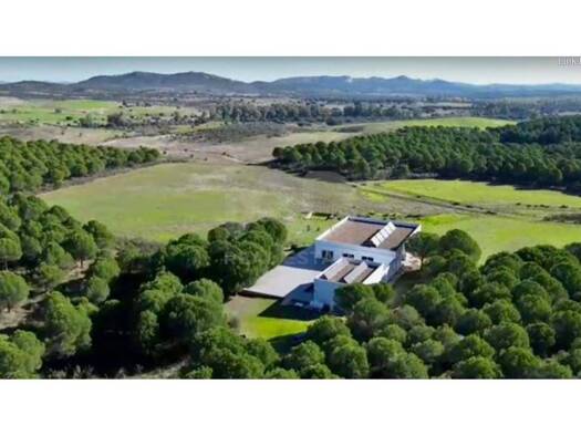 Villa zum Kauf 790.000 € 3 Zimmer 465 m² 93.661 m² Grundstück Alburquerque 06519