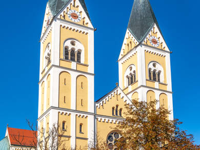 Wohnung zum Kauf - Erstbezug provisionsfrei 415.000 € 3 Zimmer 75 m² 3. Geschoss frei ab sofort Erhardstraße 3 Weiden Weiden in der Oberpfalz 92637