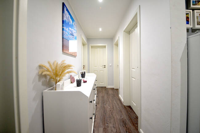 Immobilie in Klipphausen - SfKW - Praktische Familienwohnung - Sonnenbalkon - Tageslichtbad mit Badewanne - verkehrsgünstiger Lage - Klipphausen - Bild 2