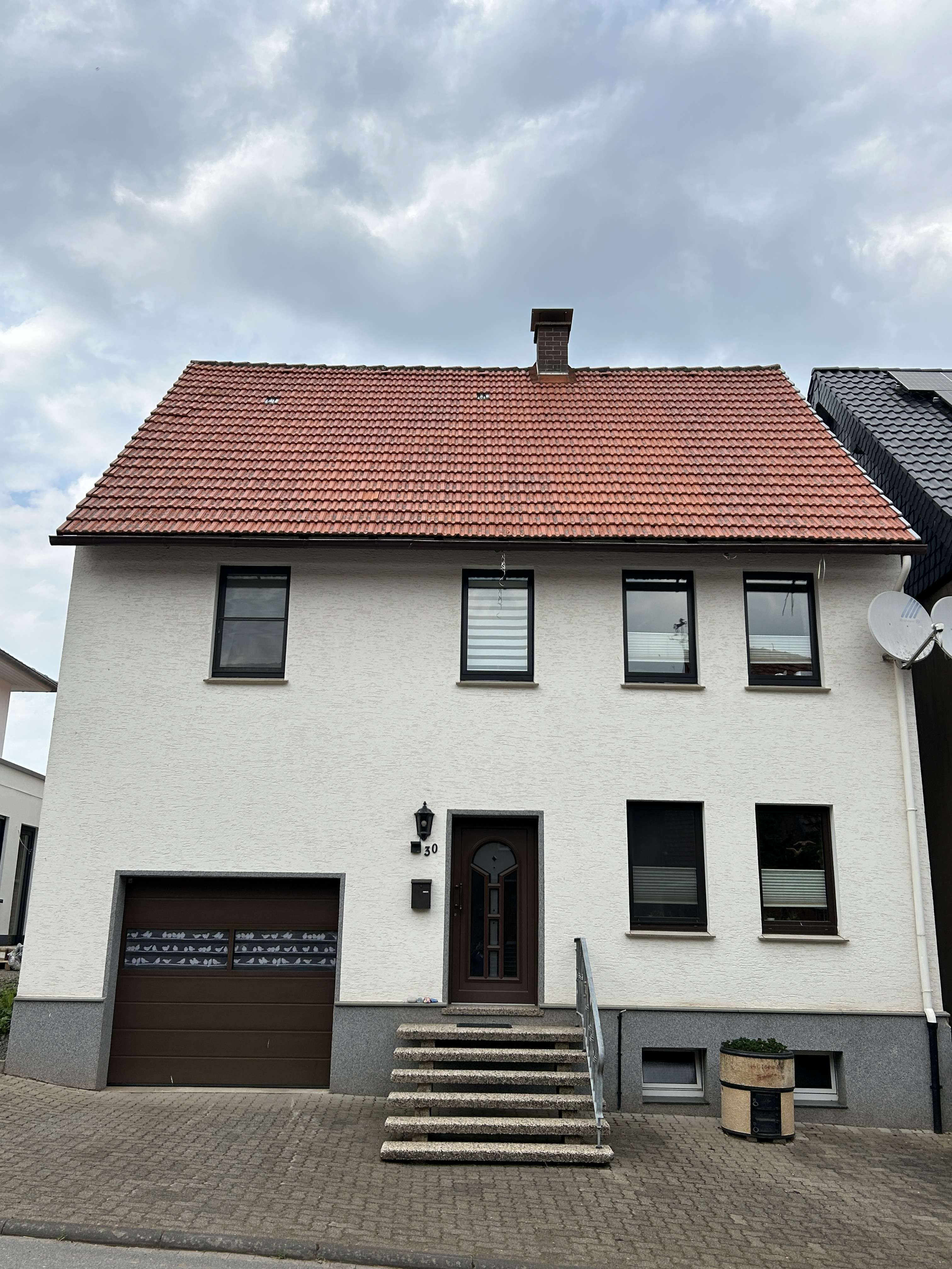 Einfamilienhaus zum Kauf 139.500 € 5 Zimmer 220,4 m²<br/>Wohnfläche 2.141 m²<br/>Grundstück Heddinghausen Marsberg 34431