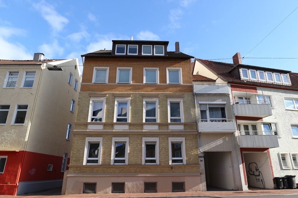 Wohnung zur Miete 800 € 4 Zimmer 88 m²<br/>Wohnfläche ab sofort<br/>Verfügbarkeit Roonstraße Ost Hildesheim 31141