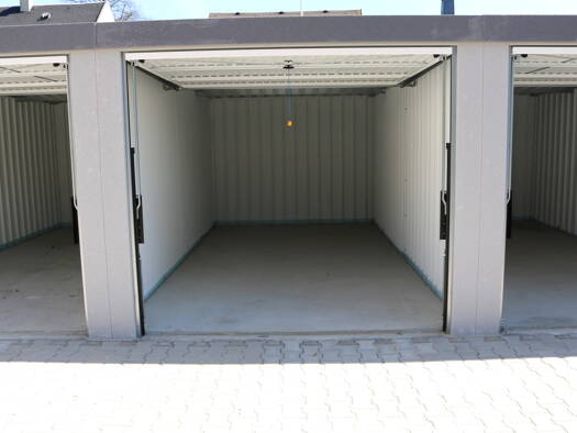 Garage zur Miete 95 € Lindemannstraße 43 Gotha Gotha 99867
