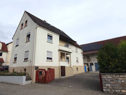 Mehrfamilienhaus zum Kauf 479.500 € 9 Zimmer 212 m² 1.228 m² Grundstück frei ab sofort Dornholzhausen Langgöns 35428