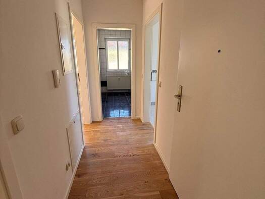 Wohnung zur Miete 550 € 2 Zimmer 56,8 m² frei ab sofort Parkweg 1 Isserstedt Jena 07751