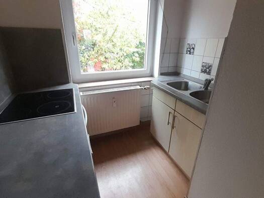 Wohnung zur Miete 270 € 3 Zimmer 47,5 m² 2. Geschoss frei ab sofort Heinrichsort Lichtenstein 09350