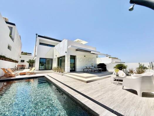 Haus zum Kauf 745.000 € 213 m² 314 m² Grundstück Pechão 8700