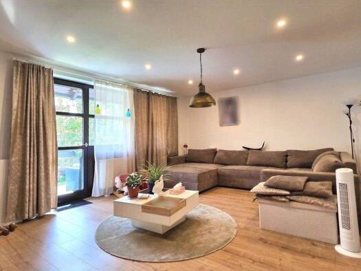 Wohnung zum Kauf 245.000 € 3 Zimmer 102 m² Schwandorf 92421