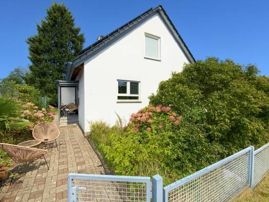 Wohnung zur Miete 1.442 € 4 Zimmer 113 m² EG frei ab 01.01.2026 Burg Solingen 42659