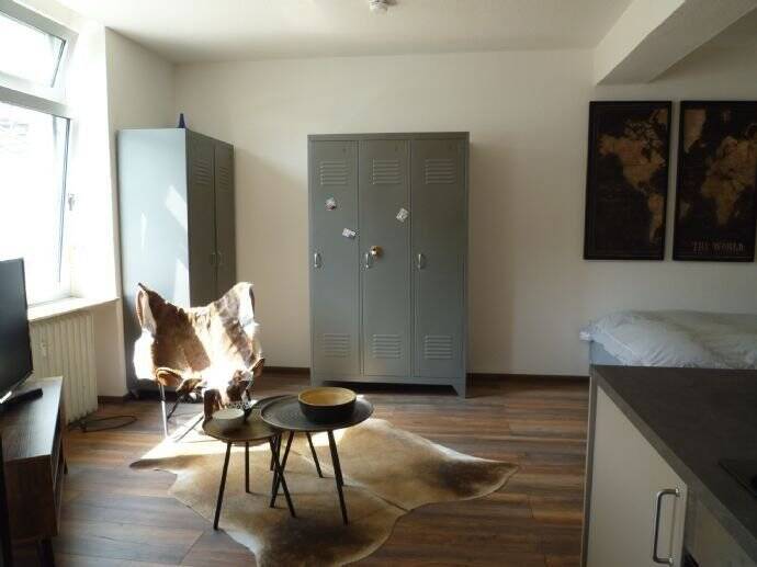 Property thumbnail 2