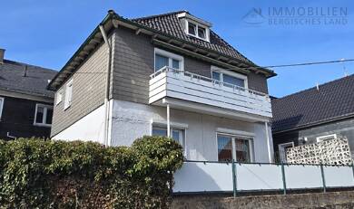 Mehrfamilienhaus zum Kauf 199.000 € 4 Zimmer 150 m² 153 m² Grundstück frei ab sofort Innenstadt Hückeswagen 42499