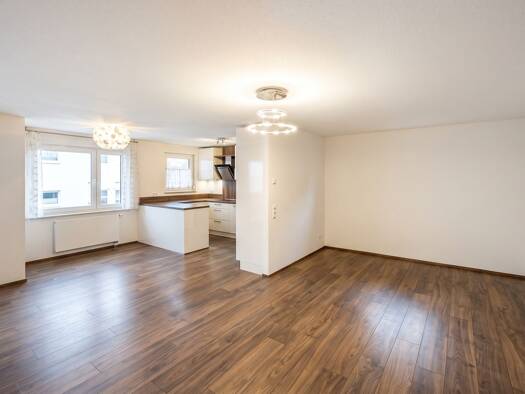 Wohnung zur Miete 1.620 € 4,5 Zimmer 114 m² Geschoss 1/4 frei ab sofort Marbach Marbach am Neckar 71672