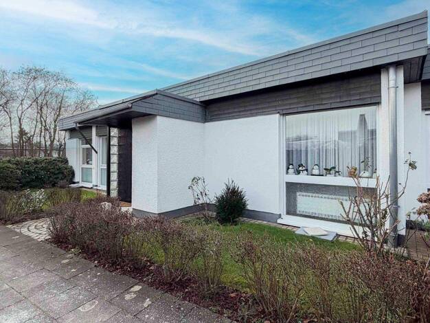 Schloss zum Kauf 639.000 € 5 Zimmer 108,9 m² 360 m² Grundstück Bocklemünd/Mengenich Köln 50829