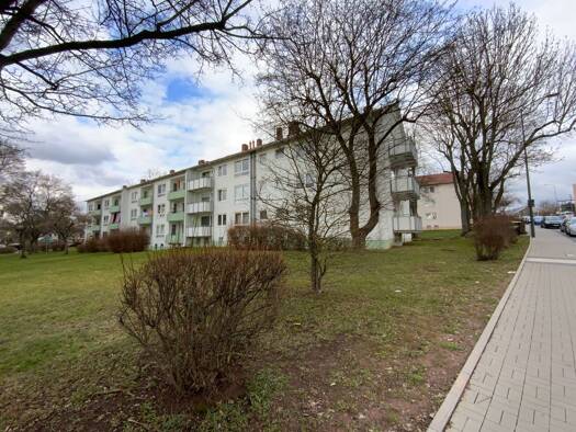 Wohnung zur Miete 580 € 4 Zimmer 72,2 m² 2. Geschoss frei ab 16.10.2025 Pacelliallee 9 Ziehers-Süd Fulda 36043