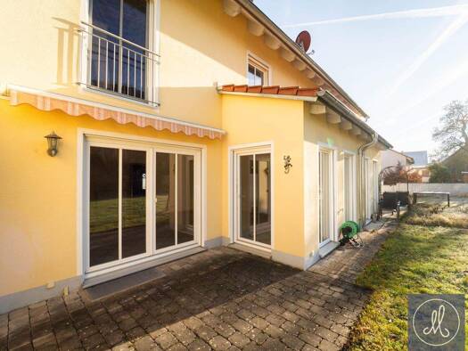 Reihenmittelhaus zum Kauf 595.800 € 4 Zimmer 135 m² 214 m² Grundstück frei ab sofort Irlbachweg 6 Konradsiedlung-Wutzlhofen Regensburg 93057