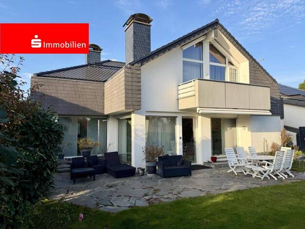Villa zum Kauf 1.049.000 € 6,5 Zimmer 267,9 m² 588 m² Grundstück frei ab sofort Rumpenheim Offenbach 63075