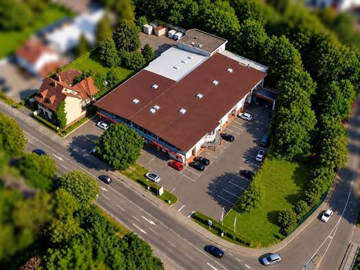 Sonstiges zum Kauf provisionsfrei als Kapitalanlage geeignet 2.500.000 € 3.818 m² 7.310 m² Grundstück Geroldsecker Vorstadt 64 Lahr Lahr/Schwarzwald 77933
