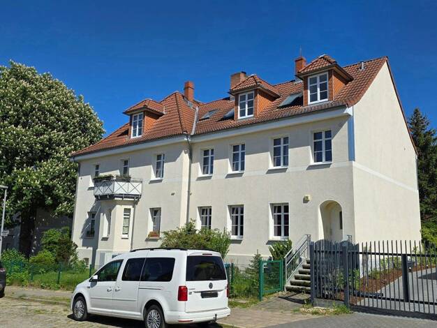 Mehrfamilienhaus zum Kauf provisionsfrei 1.159.000 € 14 Zimmer 351,3 m² 739 m² Grundstück frei ab sofort Berlin 12524