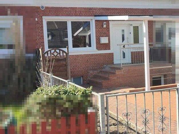 Reihenmittelhaus zum Kauf provisionsfrei 155.000 € 4 Zimmer 89 m² 240 m² Grundstück Schnedermannstraße 69 Barenburg Emden 26721