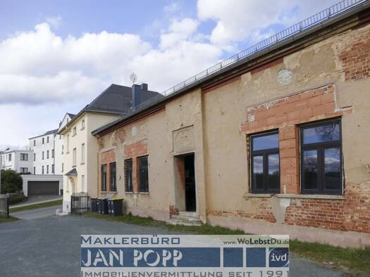 Einfamilienhaus zum Kauf 275.000 € 226 m² 1.432 m² Grundstück Greiz 07973