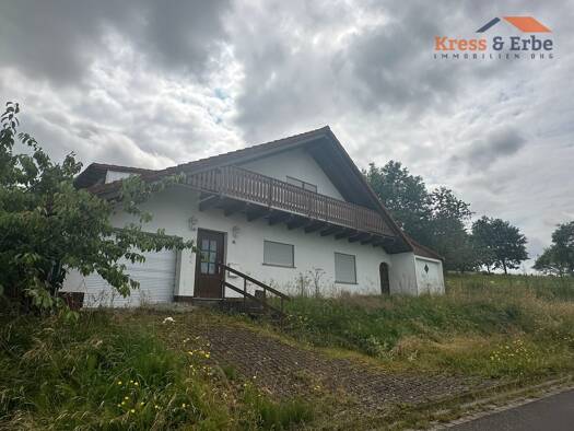 Bungalow zum Kauf 340.000 € 4 Zimmer 133,7 m² 778 m² Grundstück Eichelhain Lautertal - Eichelhain 36369