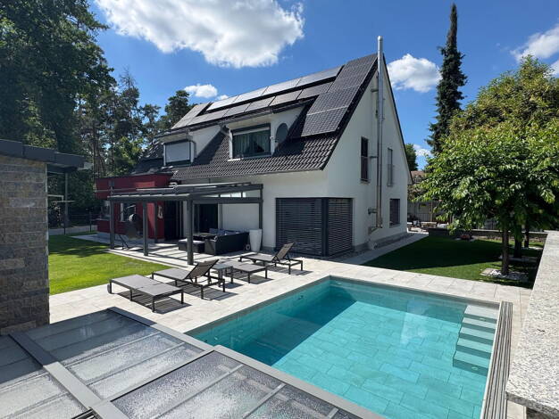Einfamilienhaus zum Kauf provisionsfrei 1.250.000 € 11 Zimmer 263 m² 880 m² Grundstück Schwarzach Schwabach 91126