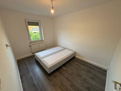 Wohnung zur Miete 750 € 2 Zimmer 52 m² Geschoss 1/1 frei ab sofort Nürnberg 90451