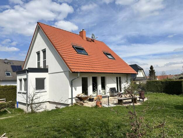 Einfamilienhaus zum Kauf 410.000 € 5 Zimmer 142 m² 669 m² Grundstück Rottmannsdorf Zwickau-Rottmansdorf 08064