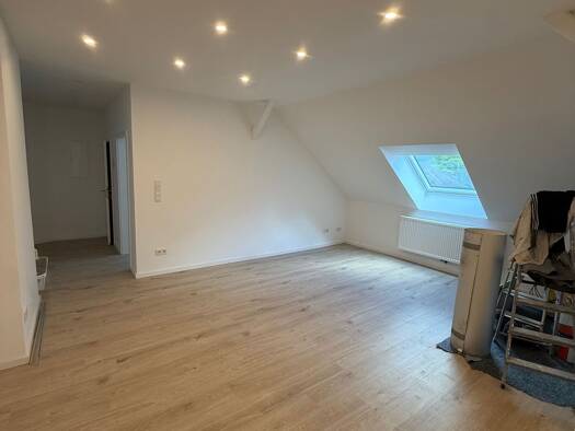 Maisonette zur Miete 950 € 3 Zimmer 100 m² Geschoss 3/3 frei ab sofort Mainzer Straße 55 St Johann Saarbrücken 66121