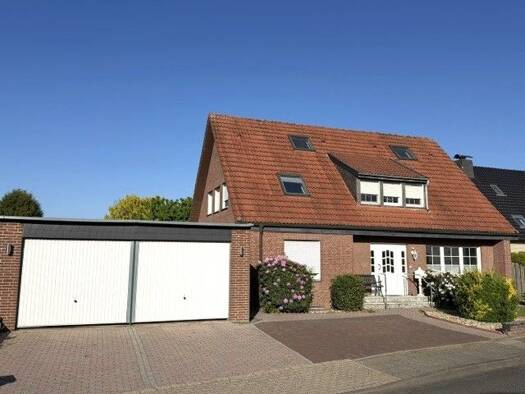 Einfamilienhaus zum Kauf 359.000 € 6 Zimmer 157 m² 876 m² Grundstück Schaag Nettetal 41334