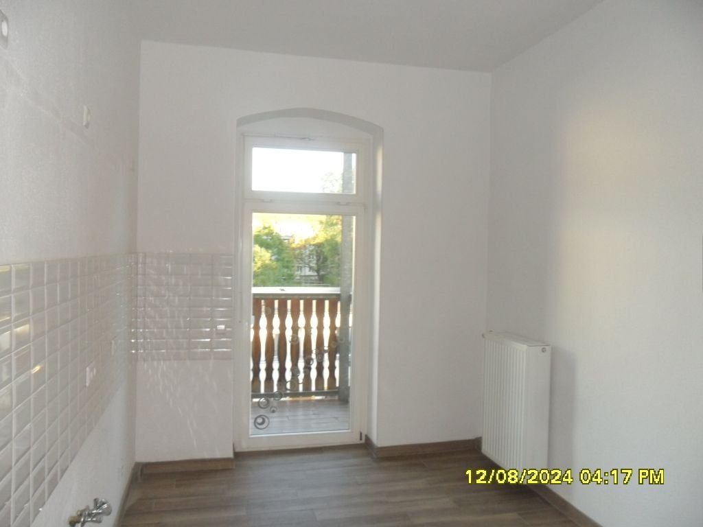 Wohnung zur Miete 550 € 4 Zimmer 100 m²<br/>Wohnfläche 2.<br/>Geschoss Senefelder Straße Lutherviertel 221 Chemnitz 09126