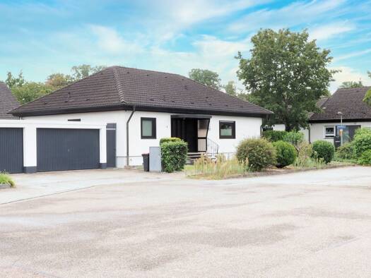 Bungalow zum Kauf 675.000 € 5 Zimmer 120 m² 565 m² Grundstück Grünwinkel Grünwinkel 76189