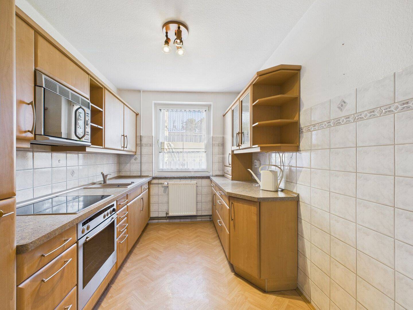 Property thumbnail 12