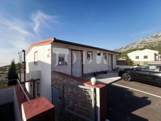 Haus zum Kauf 440.000 € 13 Zimmer 240 m² Senj