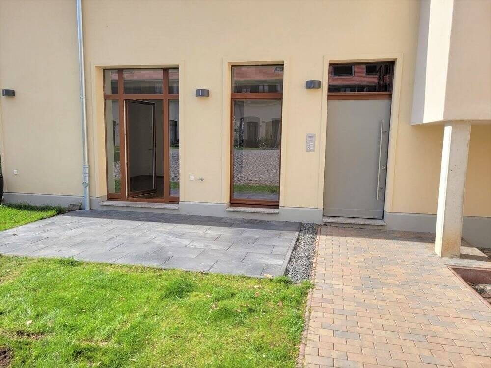 Property thumbnail 3