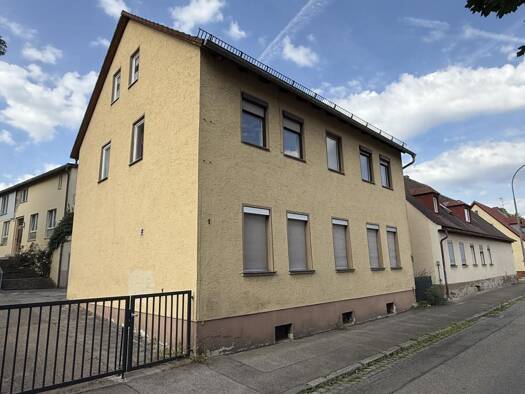 Haus zum Kauf 395.000 € 7 Zimmer 150 m² 737 m² Grundstück Ansbach Ansbach 91522